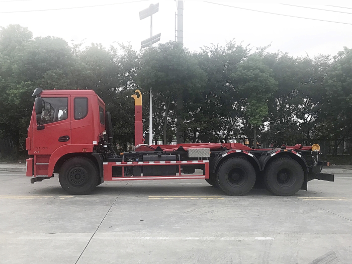 東風(fēng)錦程25噸車(chē)廂可卸式垃圾車(chē)